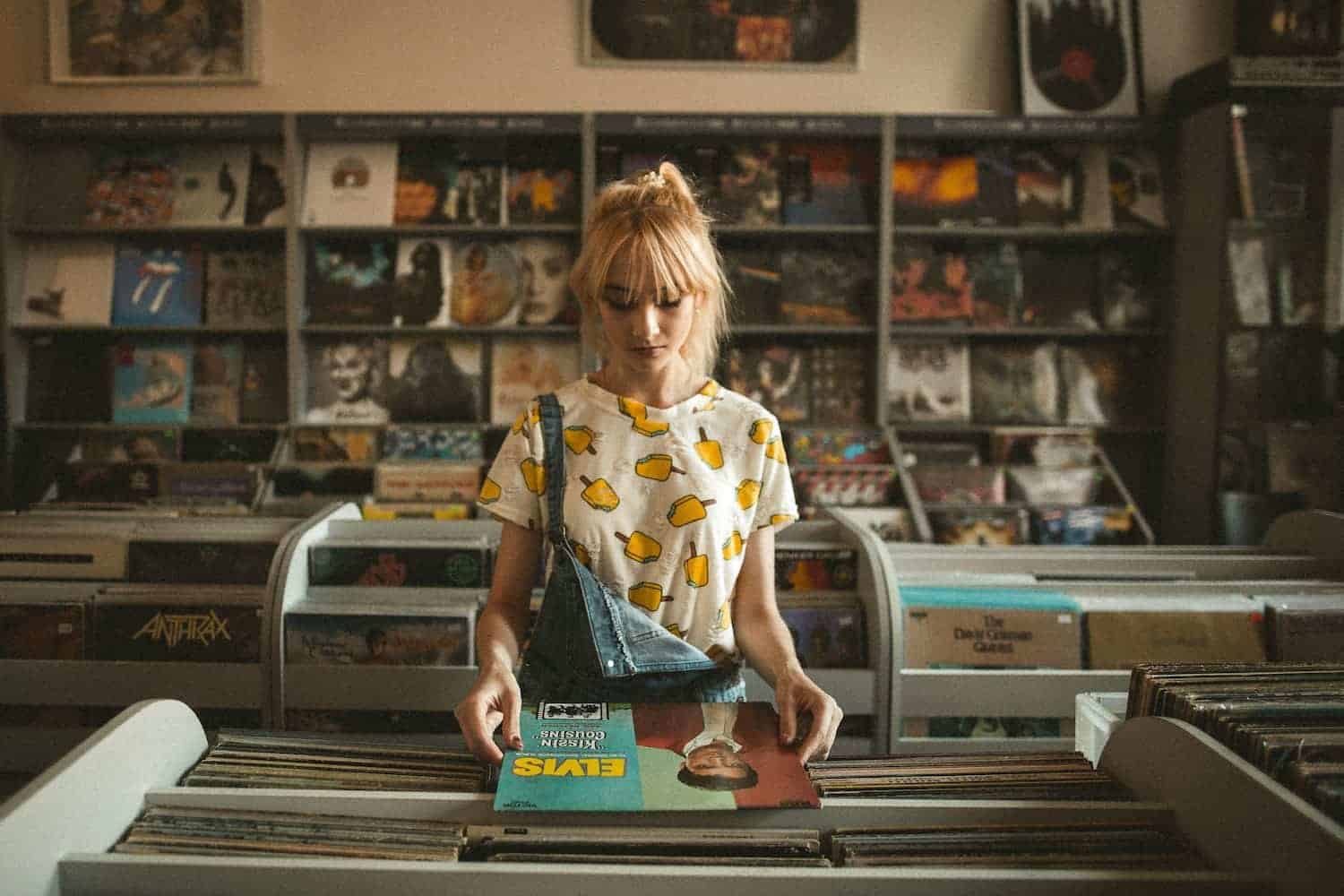 How to Discover New Music: 5 Simple Ways to Expand Your Playlist